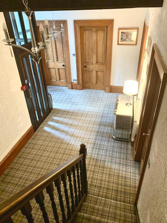 Ashburn House Bed and Breakfast Fort William Buitenkant foto